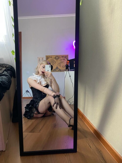 5411357849352782434 121