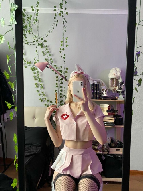 5424877414263144233 121