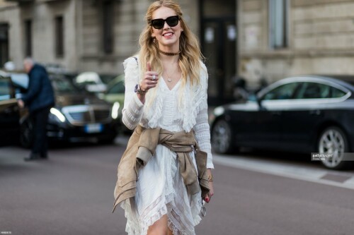 MILAN, ITALY - FEBRUARY 22: Chiara Ferragni wearing a white dress outside Alberta Ferretti on February 22, 2017 in Milan, Italy. (Photo by Christian Vierig/Getty Images)