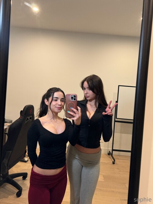 5438580beea59c773dbce2