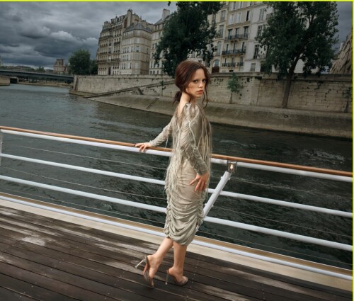 547 37c73cda677934a81