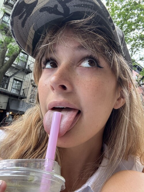 54849EAD 62CF 402A 8675 CDC1C883F482ec9e6c2fed2886ab