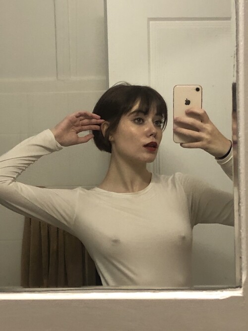 548D1386 0261 476E BDC1 7F4D3A0861F0