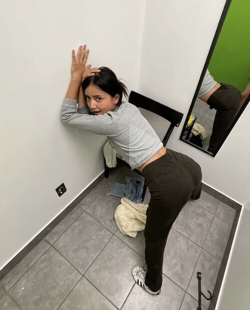 54CFBC08 6194 4A3E BD56 60ECF166ACBB