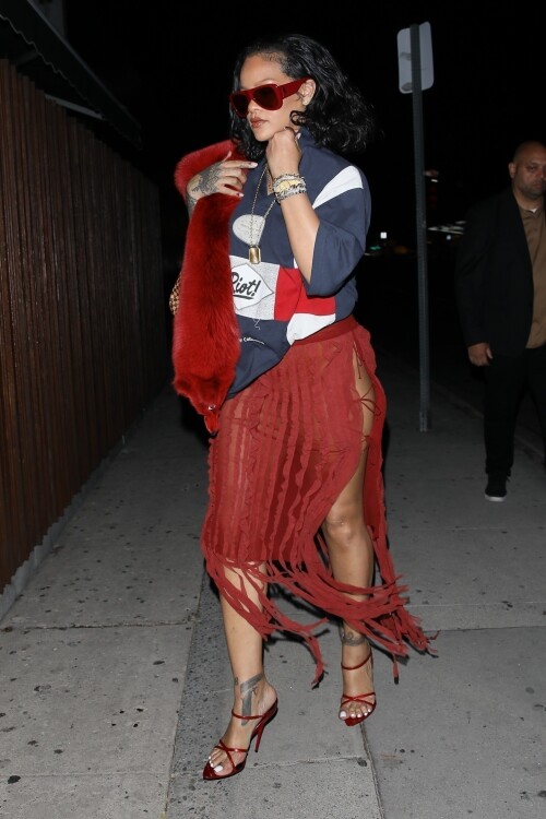 555-001074da417ae9327319