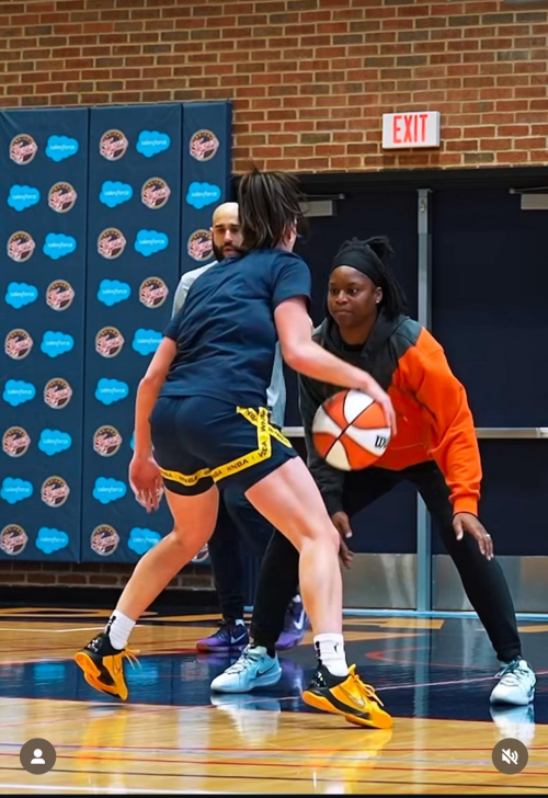 55883914834385d7cd42bf42c800f7