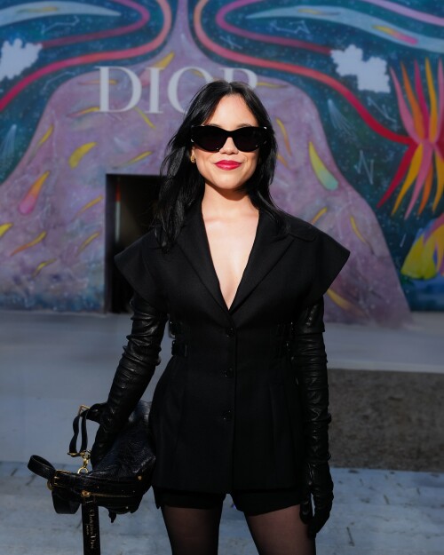 559689559 jennac9093e5d63405a58