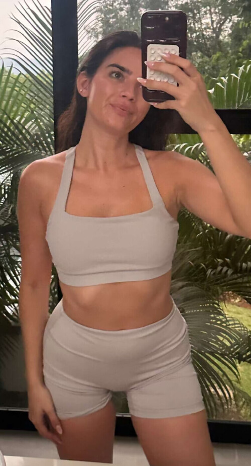 560183E5 3E35 400E B163 2F11751A5A4Dee7aae59225cd869