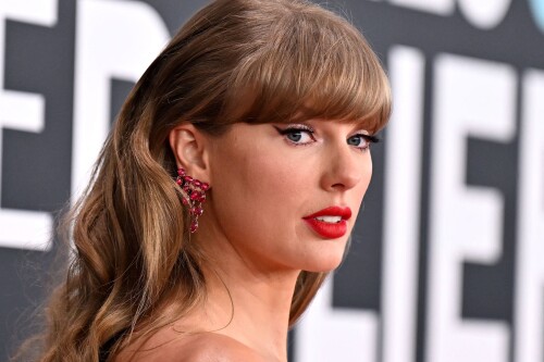 562555798 taylor 13196d5dcaf73131ad7