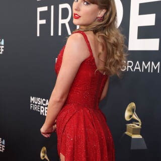 562680453_taylor-3826c9aab21fed96179