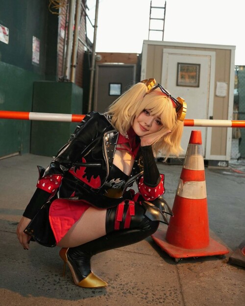 5631793318ccc277d687b10f1