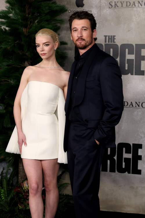 Mandatory Credit: Photo by John Salangsang/Shutterstock (15146248fg)Anya Taylor-Joy in Dior and Miles Teller'The Gorge' Premiere, Los Angeles, California, USA - 12 Feb 2025