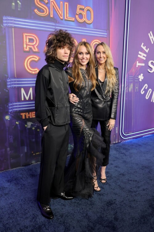 567800771 image00197fc1403817b819ce