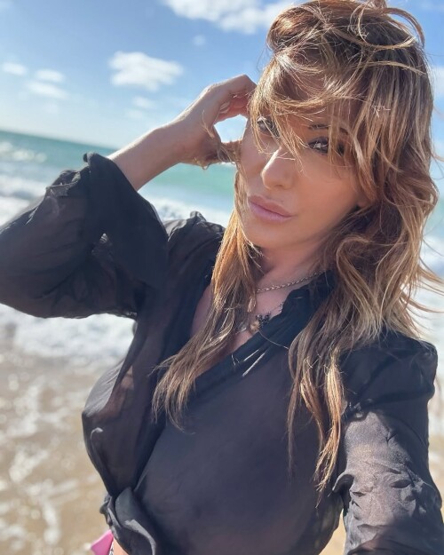 568 5da6781e6c2410808