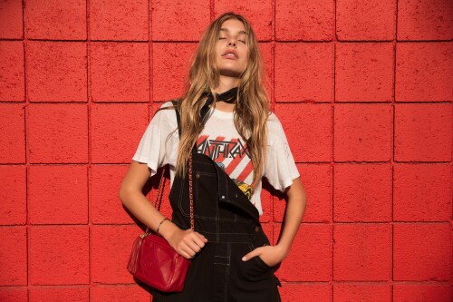 573c22c7271f8 CamilaMorrone06