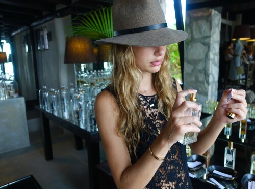 573c348bada4c CamilaMorrone11