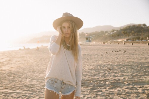 573d5bbf6e46b CamilaMorrone12