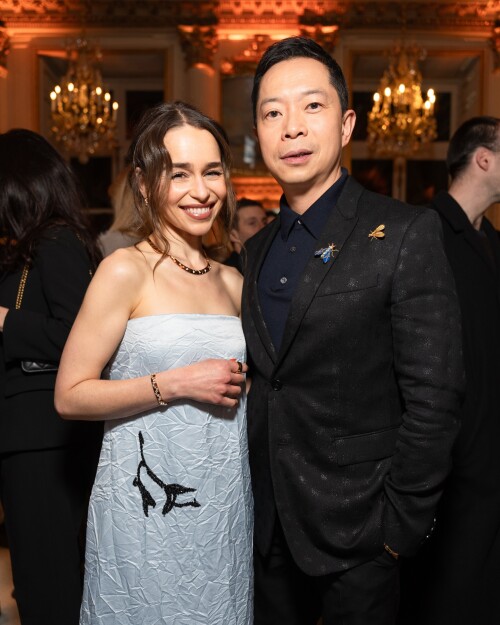 574097461 yttuu76d7u 4220d47d9a4e40718