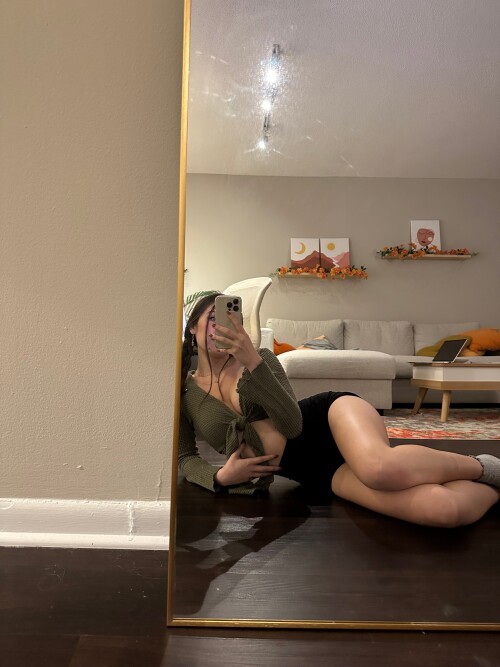 57A5DE40 57C9 4749 8389 B7BC1644AC2E