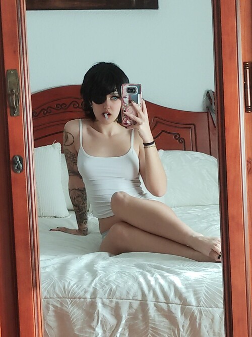 58001F7F BD03 4956 B139 AFF832247CFA