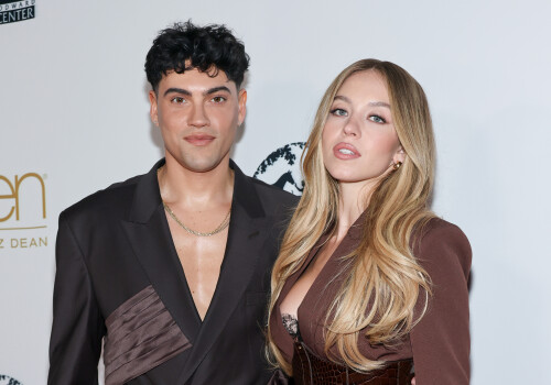 584784390 sydney 2d9f1f933b03fd267