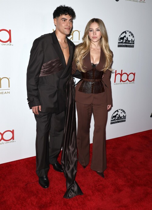 584805979 sydney 22e944170ff34f658a