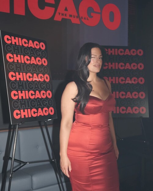 587252884 10000209517b9b07a35df01760