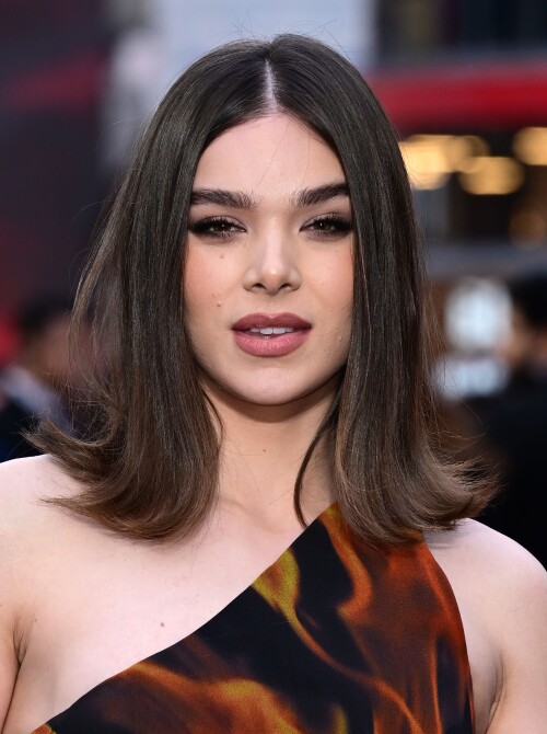 587858294 hailee 544a3097a724f55b4ab