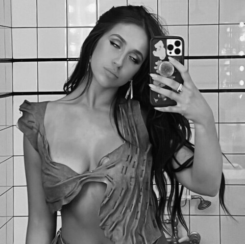 58C43F57 4EB6 4FB0 8B1E 84F3C699E930