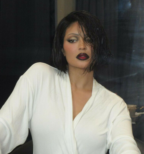 58FF8AA5 2216 4333 92DD AA3578EA29F8