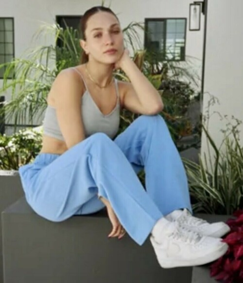 59124D2C AD58 4126 AF23 F66556254B9D