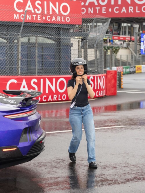 595071887 001901c85dc8c5222162