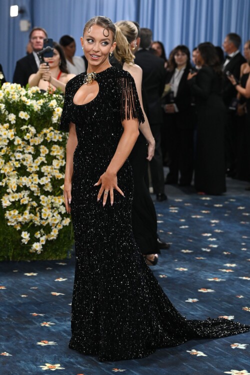 595541130 gqn07xxwaaayeri08d488208b322a75