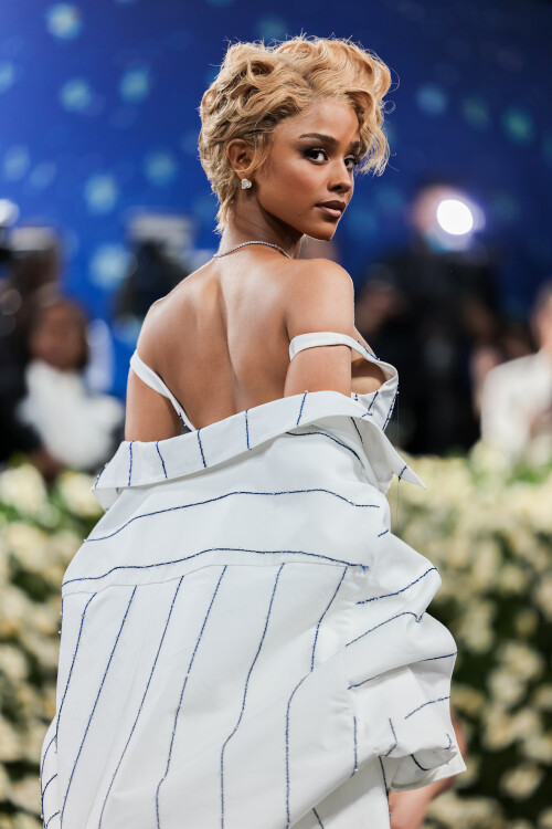 595636293_tyla2-97e824633d5151e5c