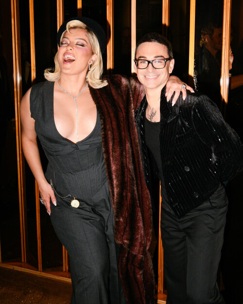 595895483_bebe-526efb05de4e408f2