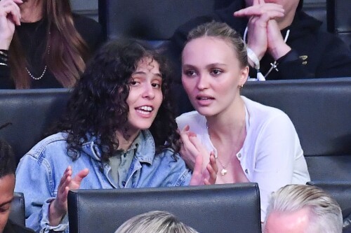 596887566 lilyrose 4797d7b3a19ef3a20