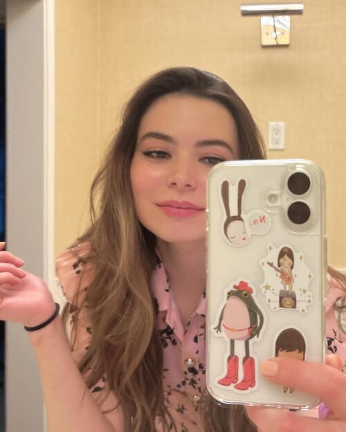 598503327 1000034759f5b9e4a3daada446