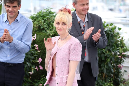 599330282_01403a122294879a4155