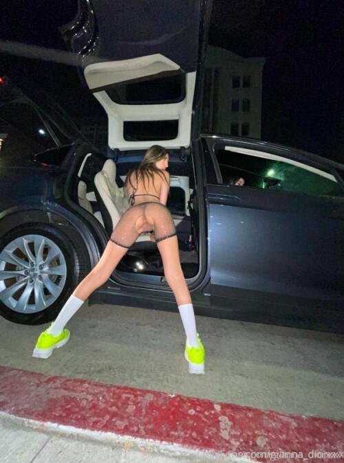 599x807 c293c9ba6fba3c68599428584680d04e