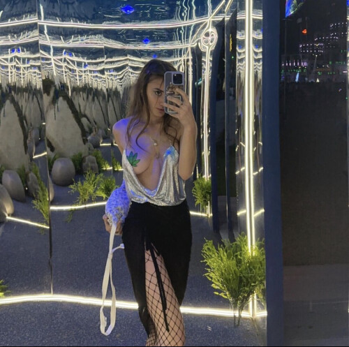 59A562CB AAEC 4BE1 9CE3 3AAD067CA01F714387fdebdf4da6