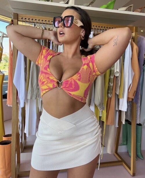 5AA52952 1AAC 4D9D B130 96EF458B4929e9e282b96bccd48a