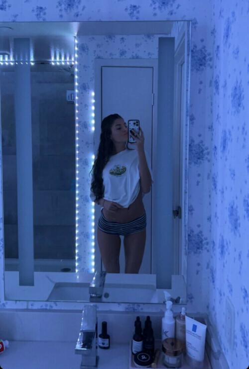 5C5C0D06 C871 4812 BAE1 D63473204AAC