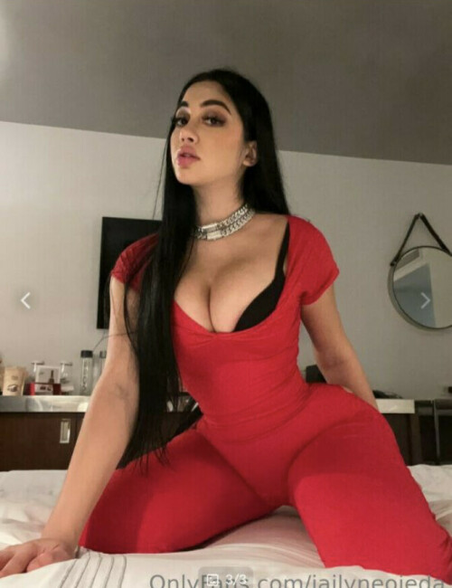 5C725E8E 39F7 42D9 BD6B EC6365D38988