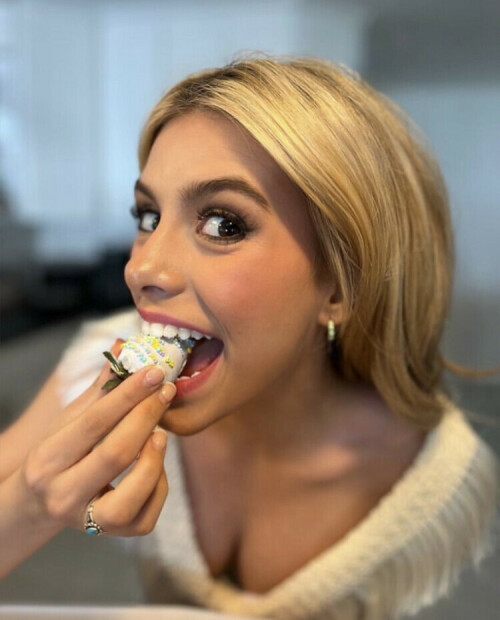 5CBBFAA9 FA34 4A9C 83B6 A2AEC96935CA