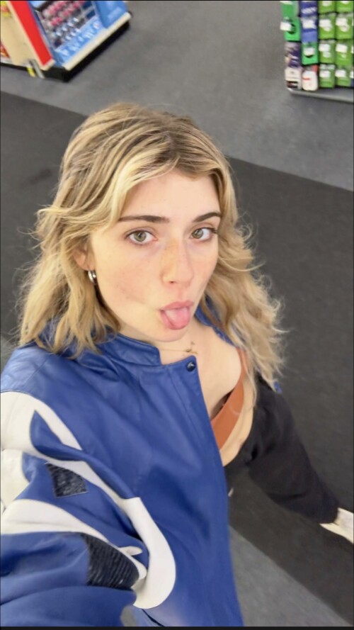 5DA7A3B7 EB6B 4DEA B682 205F887CD0CC