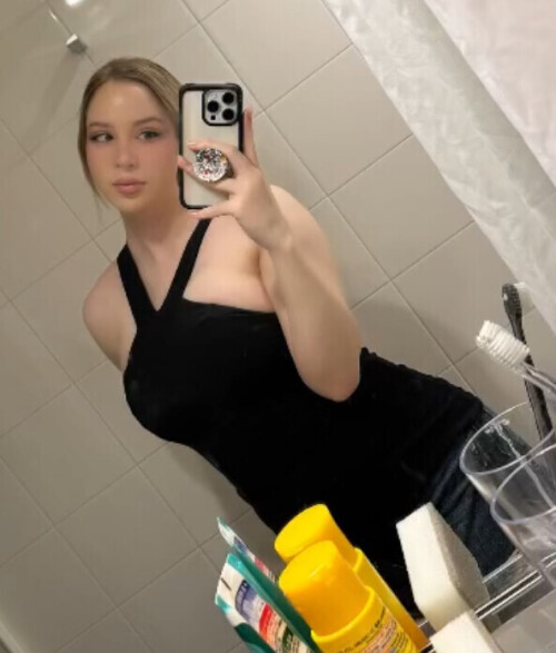 5DD405EB 5A2B 483E 8750 6ECE5A0117CCe4c78164347303fb