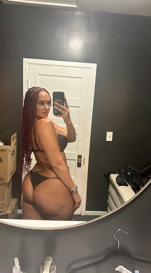 5DE2M6CldaEgjsU9afyuG.1023