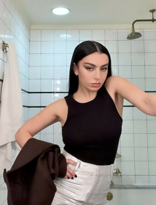 5E6E3E0E 7D9F 4A6F A606 CBFE64CFC0C4