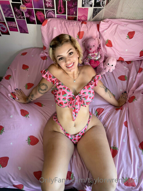 5FB4702A EE85 4A8F 9263 3DB0EB0ADA1A