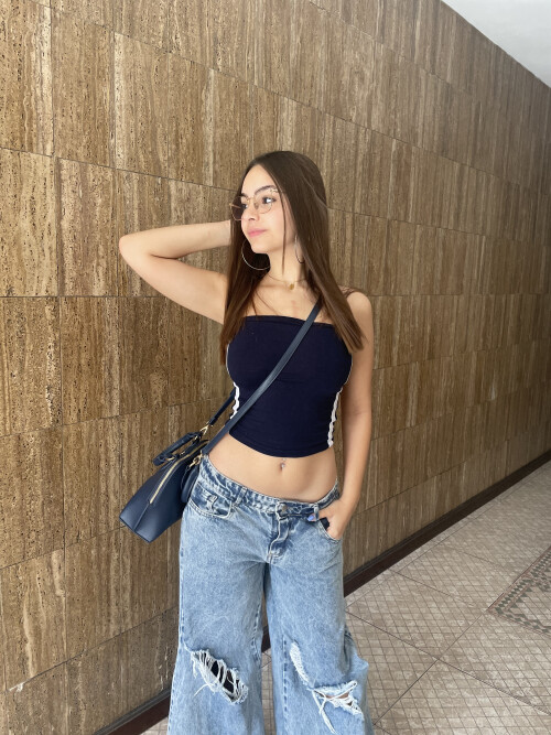 5IMG 6474913263570bb51f60